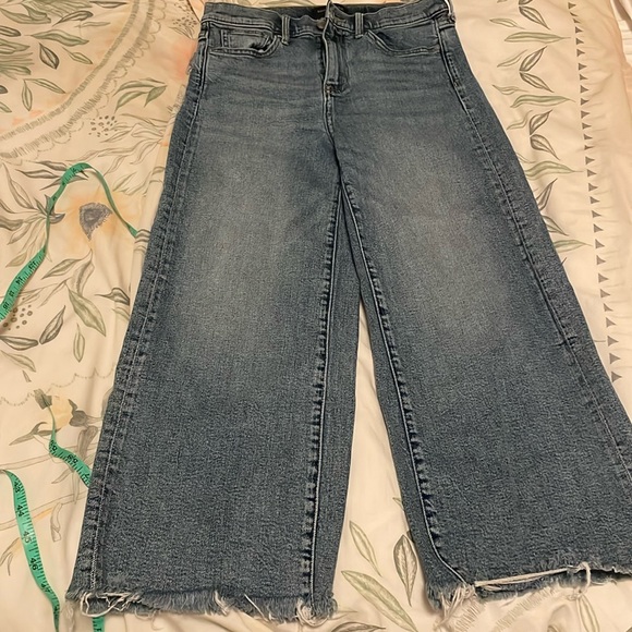 Banana Republic High Rise Wide-Leg Light Blue Jeans - Picture 1 of 3